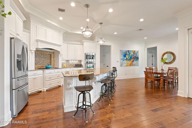 400 Boulder Creek Parkway, Lafayette, LA 70508