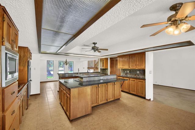 149 Lakewood TRL, Leander, TX 78641