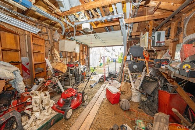 35 Troupe Street, Buffalo, NY 14210