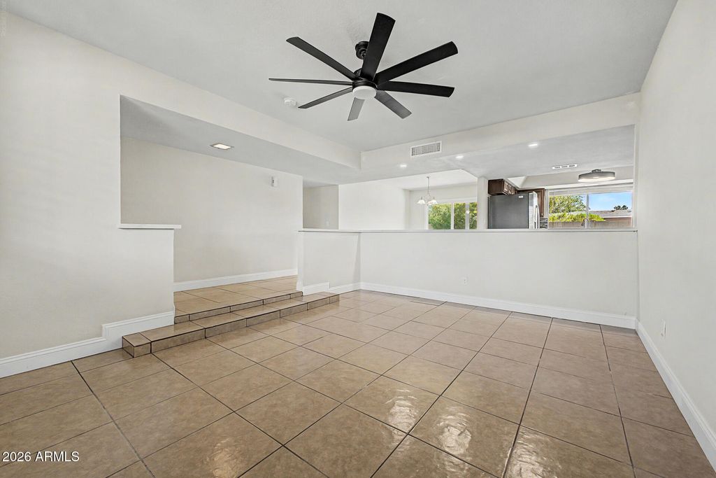 5109 E LAUREL Lane, Scottsdale, AZ 85254 — photo 5
