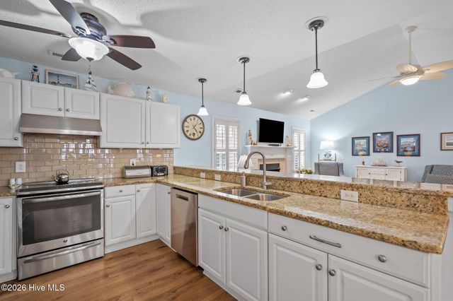 117 Lighthouse Drive, Carolina Beach, NC 28428