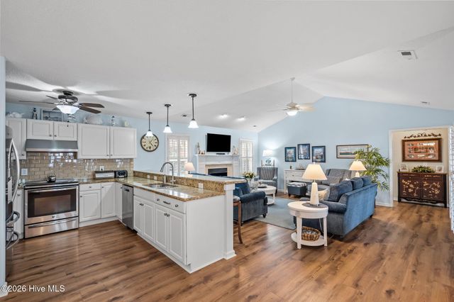 117 Lighthouse Drive, Carolina Beach, NC 28428