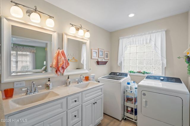 117 Lighthouse Drive, Carolina Beach, NC 28428