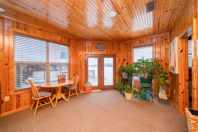 2636 Aqua Vista Drive, Jacksonville, TX 75766