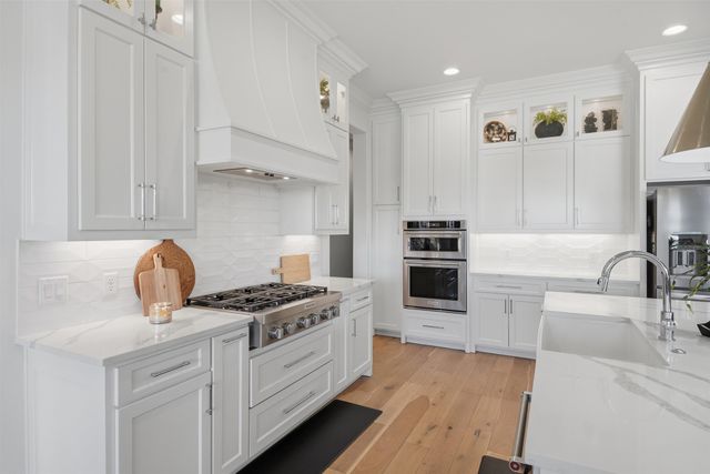 5613 Wedgefield Road, Granbury, TX 76049