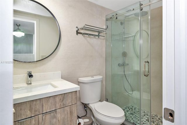 4001 S Ocean Dr 9F, Hollywood, FL 33019