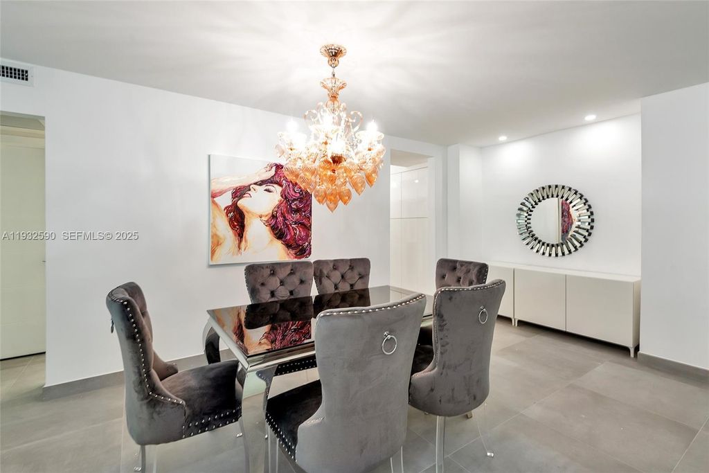 Image 29 of property listing at 4001 S Ocean Dr 9F, Hollywood, FL 33019