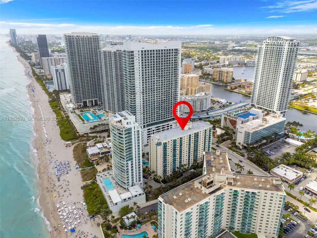 Image 58 of property listing at 4001 S Ocean Dr 9F, Hollywood, FL 33019