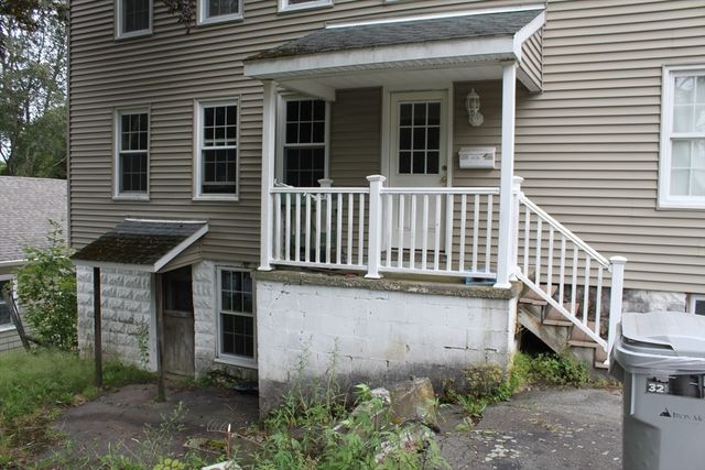 404 High Street Ext, Webster, MA 01570