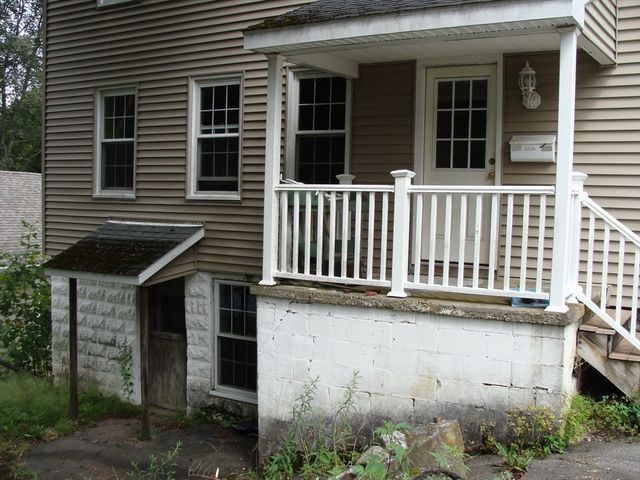 404 High Street Ext, Webster, MA 01570