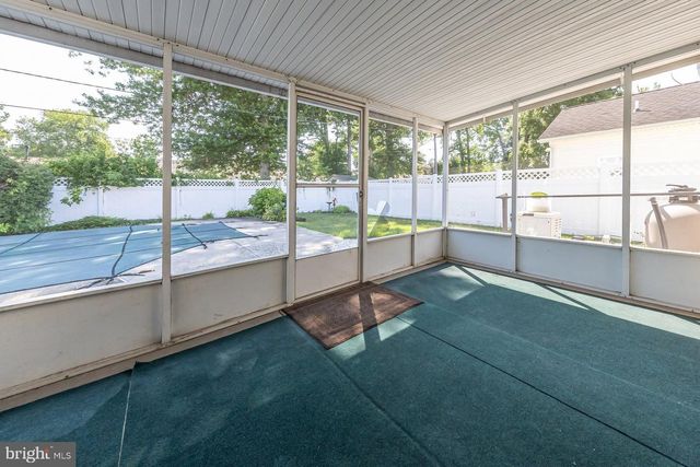 40 NORWOOD LN, Willingboro, NJ 08046