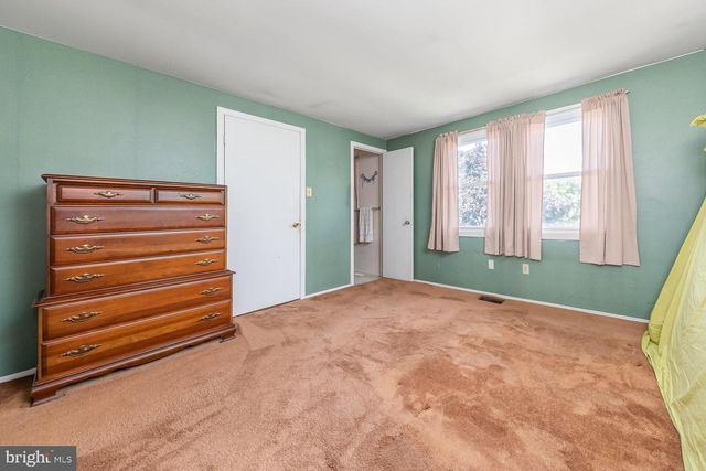 40 NORWOOD LN, Willingboro, NJ 08046