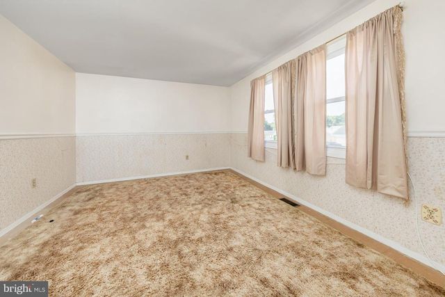 40 NORWOOD LN, Willingboro, NJ 08046
