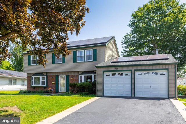 40 NORWOOD LN, Willingboro, NJ 08046