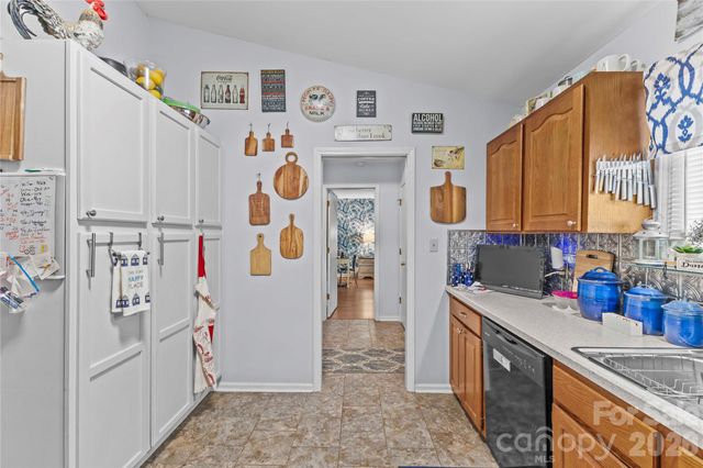 1805 Wellington Hills Circle, Salisbury, NC 28147