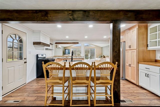 501 State Route 356, Allegheny Twp, PA 15613