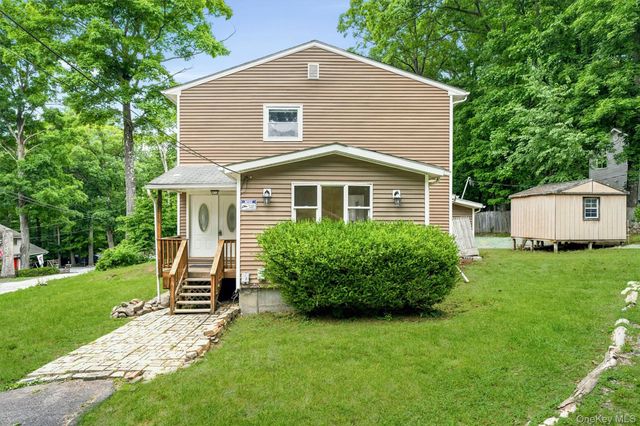 2 Echo Trail, Monroe, NY 10950