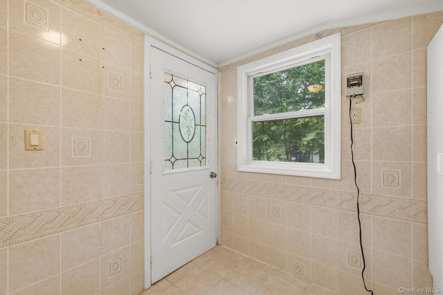 2 Echo Trail, Monroe, NY 10950