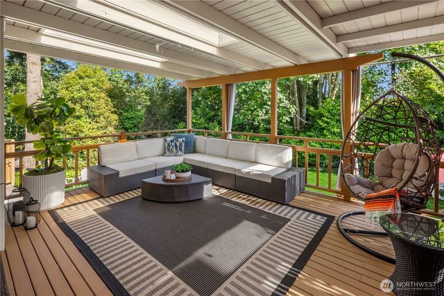 13117 NE 128th Place, Kirkland, WA 98034