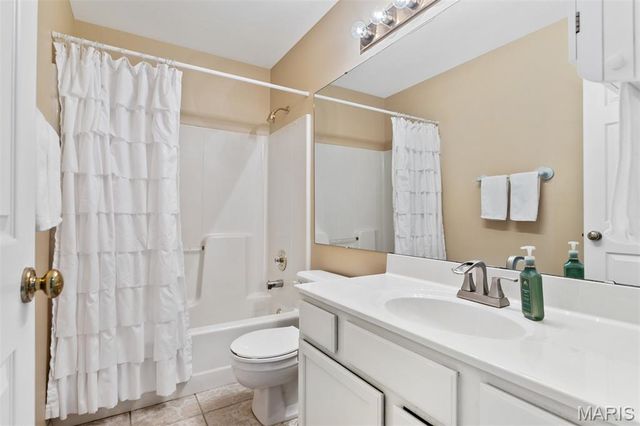 930 Hanna Valley Estates Drive, Manchester, MO 63021