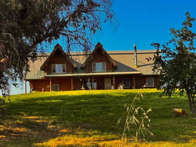 30723 Hamilton Drive, Exeter, CA 93221