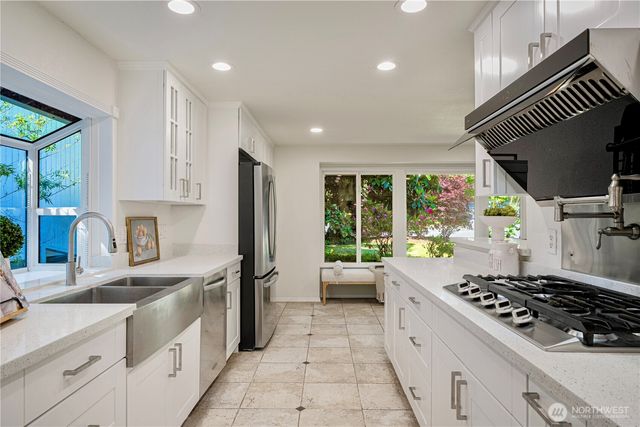 4630 152nd Place SE, Bellevue, WA 98006