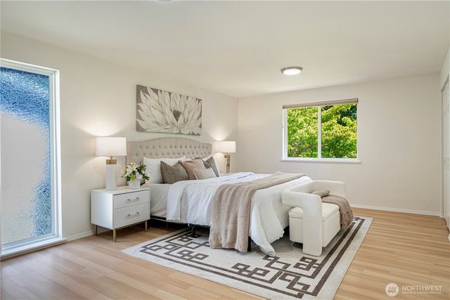 4630 152nd Place SE, Bellevue, WA 98006