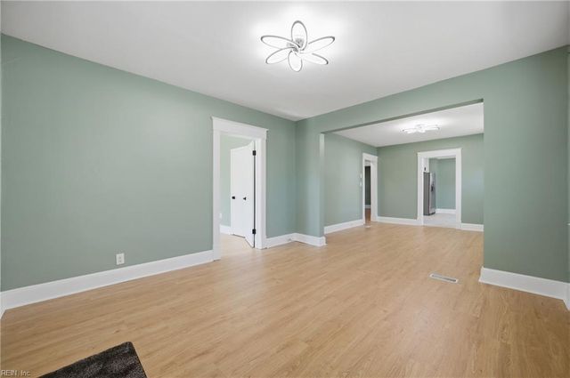 2908 Tait Ter, Norfolk, VA 23509