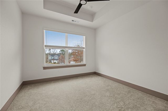 8 Swarthmoor Lane, Bella Vista, AR 72714