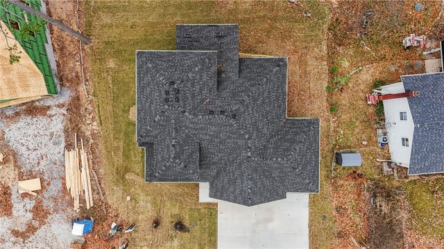 8 Swarthmoor Lane, Bella Vista, AR 72714