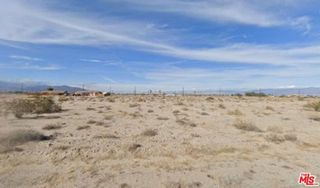2483 Shore King Avenue, Thermal, CA 92274