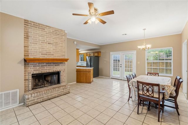 1205 Wyoming St, Alice, TX 78332