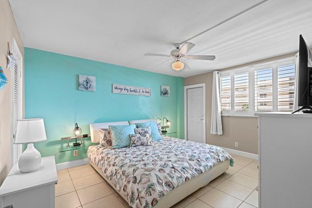 1050 Hillsboro Mile 403w, Hillsboro Beach, FL 33062