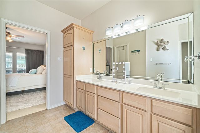 13538 Bullion Ct, Corpus Christi, TX 78418
