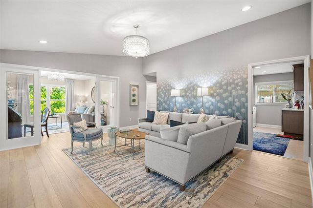 8 AMBLESIDE DRIVE, Belleair, FL 33756