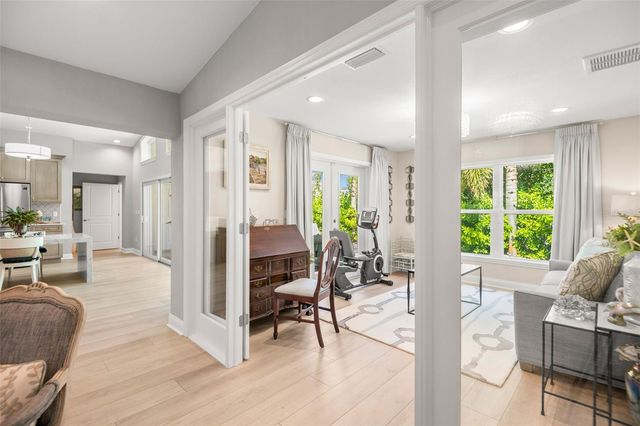 8 AMBLESIDE DRIVE, Belleair, FL 33756