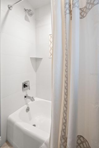 8 AMBLESIDE DRIVE, Belleair, FL 33756