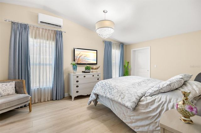 8 AMBLESIDE DRIVE, Belleair, FL 33756