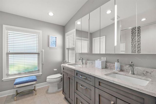 8 AMBLESIDE DRIVE, Belleair, FL 33756