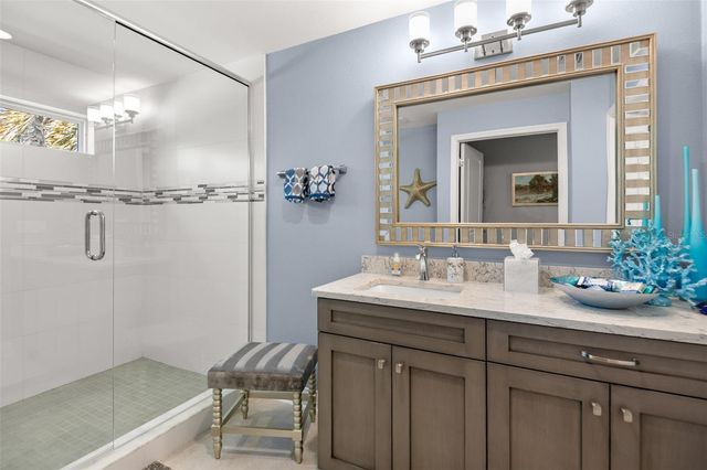 8 AMBLESIDE DRIVE, Belleair, FL 33756