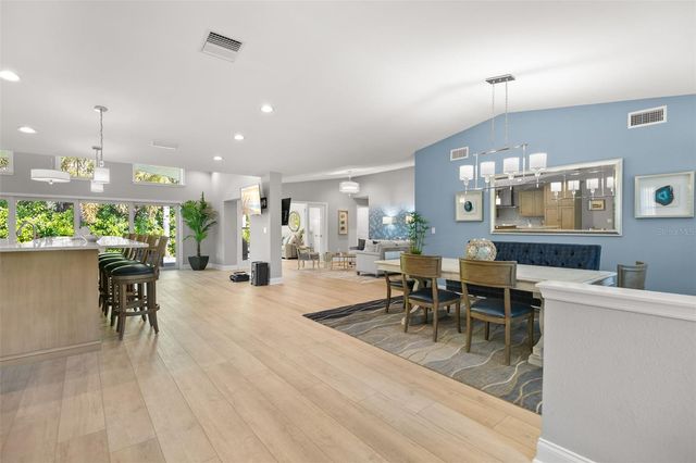 8 AMBLESIDE DRIVE, Belleair, FL 33756