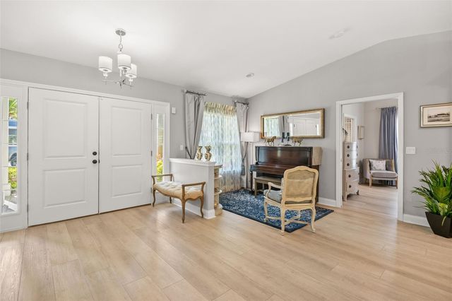 8 AMBLESIDE DRIVE, Belleair, FL 33756