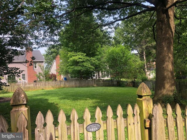 2212 BANNER HILL RD, Frederick, MD 21702