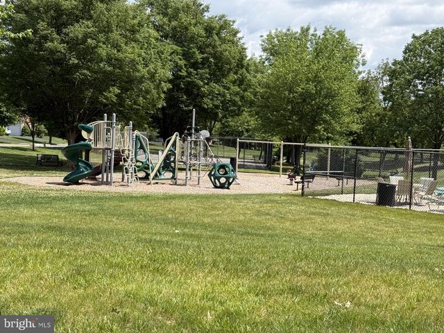 2212 BANNER HILL RD, Frederick, MD 21702