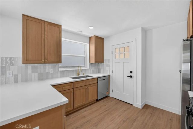 2741 Gale Avenue, Long Beach, CA 90810