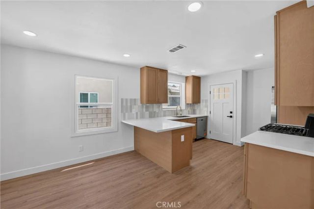 2741 Gale Avenue, Long Beach, CA 90810