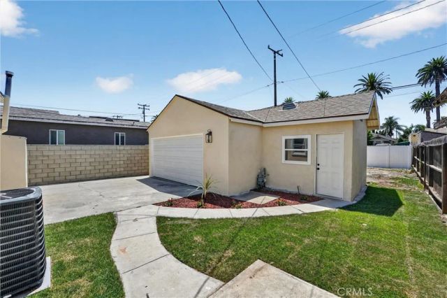 2741 Gale Avenue, Long Beach, CA 90810