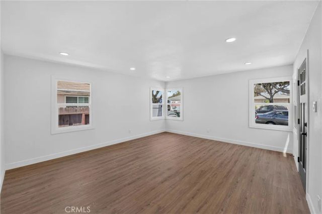 2741 Gale Avenue, Long Beach, CA 90810