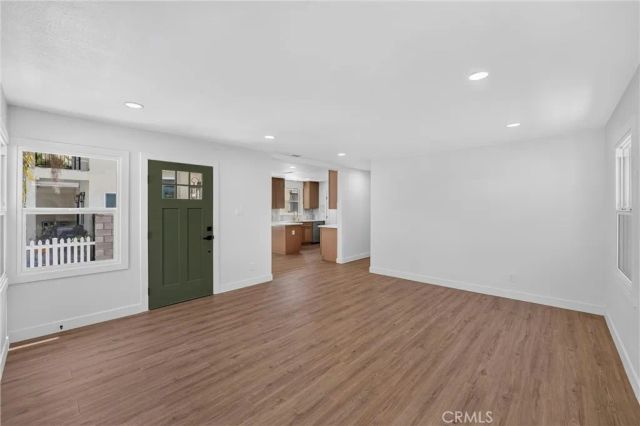2741 Gale Avenue, Long Beach, CA 90810