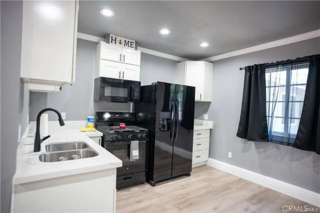 13092 Maclay, Sylmar, CA 91342